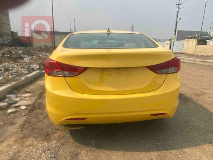 هیوندای ئەلەنترا